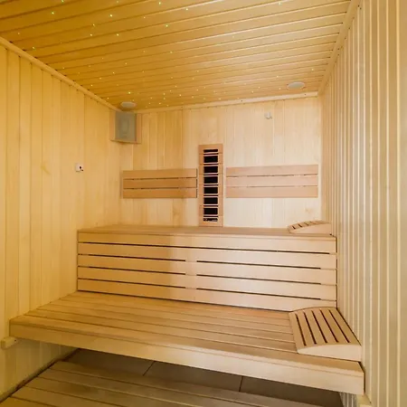 Rubic N Pool 公寓 *