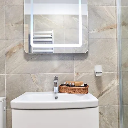 Rubic N Pool Apartman