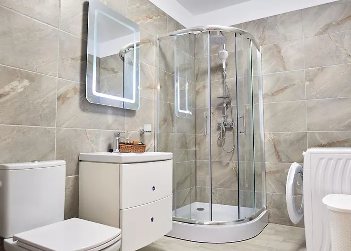 Rubic N Pool Năvodari