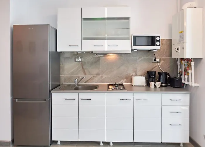 Διαμέρισμα Rubic N Pool *