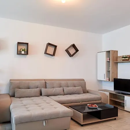 דירה Rubic N Pool *